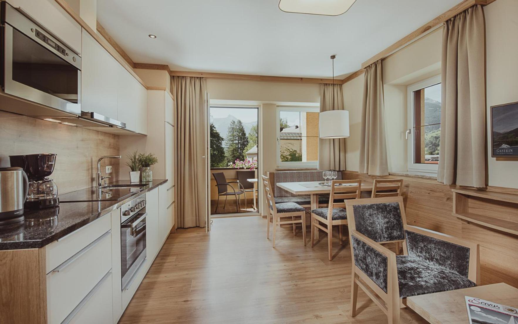 Appartement Hotel Panorama-Im Bademantel Direkt In Die Alpentherme Bad Hofgastein Kültér fotó