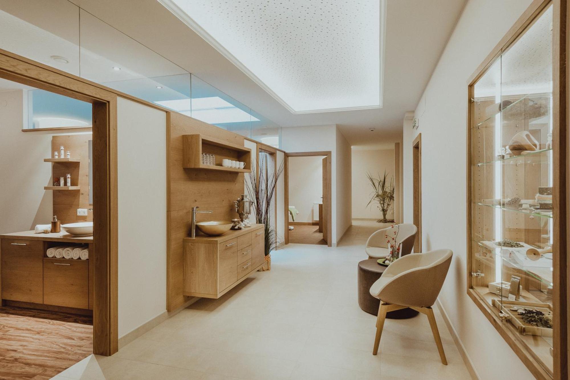 Appartement Hotel Panorama-Im Bademantel Direkt In Die Alpentherme Bad Hofgastein Kültér fotó